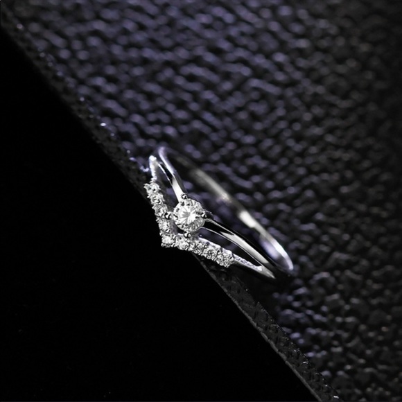 Jewelry - STERLING SILVER PERFECT PRINCESS RING SIZE 5.5